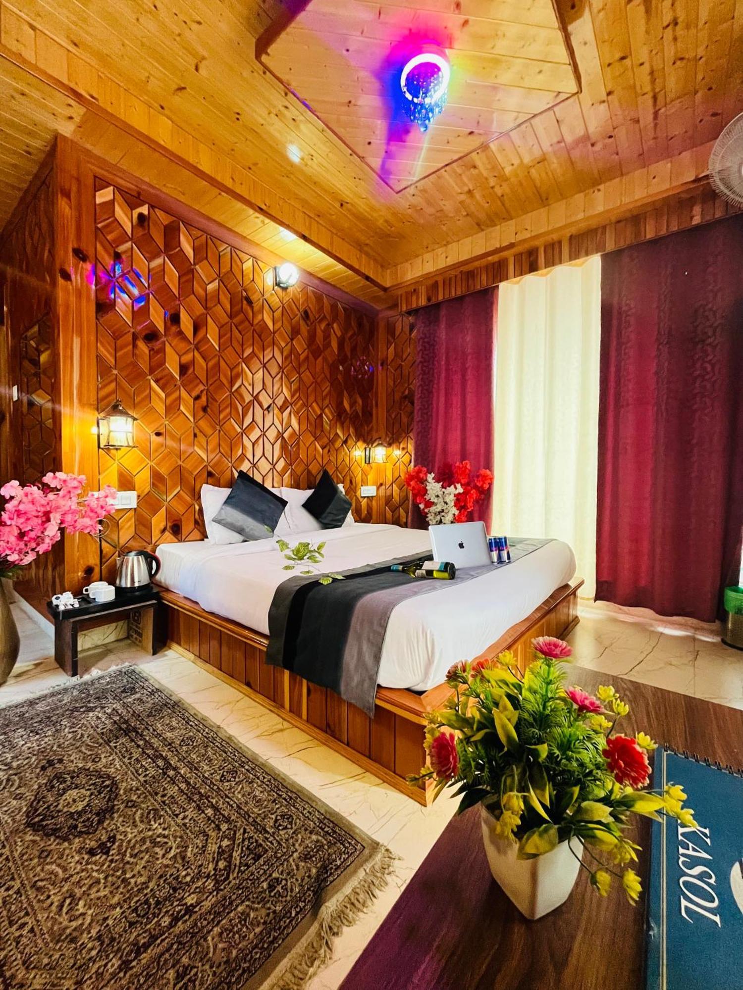 Russian Unit Kasol By Valley Exterior foto